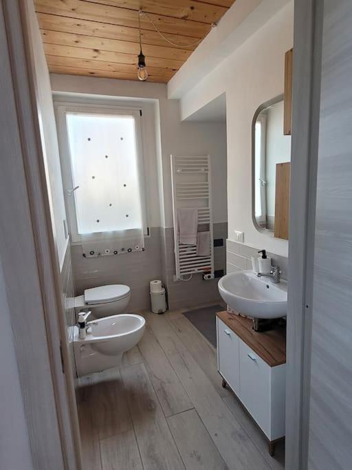 Casa Fiori Blu - Figline Valdarno Apartment Ngoại thất bức ảnh